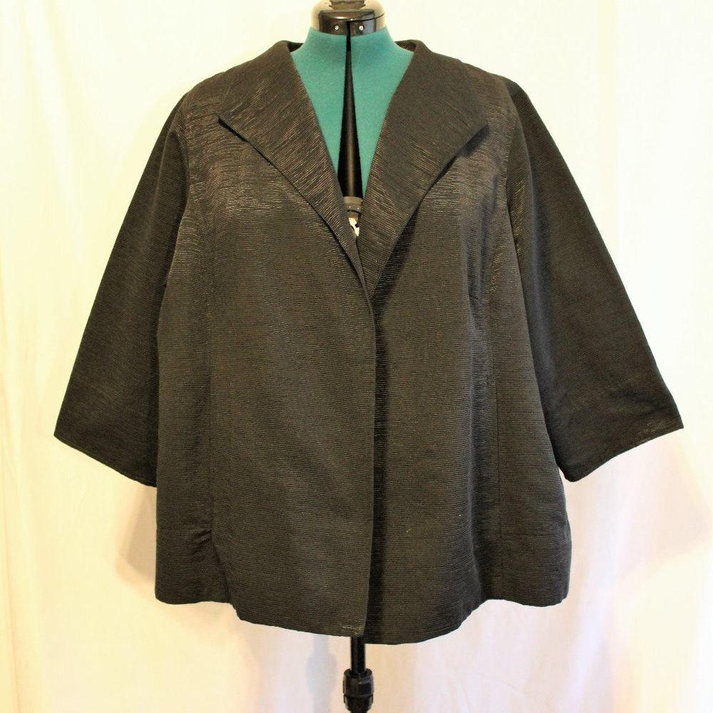 Textured flair blazer